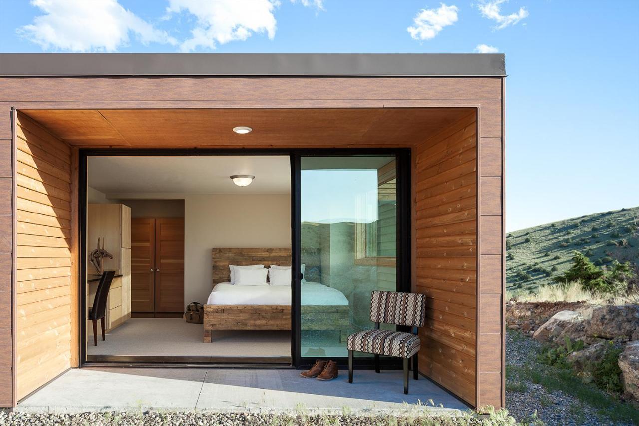 Erik'S Ranch Villa Hoffman Exterior photo